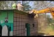 धामी सरकार की सख्त कार्रवाई: हरिद्वार के पावर हाउस पथरी क्षेत्र में अवैध मजार पर चला बुलडोजर, 550 से अधिक अवैध ढाँचों पर हो चुकी है कार्यवाही, देखिए वीडियो