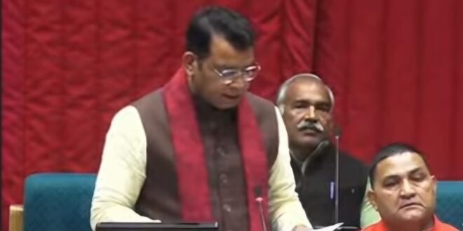 उत्तराखंड विधानसभा में उठी जनसंख्या नियंत्रण कानून की मांग, डेमोग्राफी चेंज पर छिड़ी नई राजनीतिक बहस