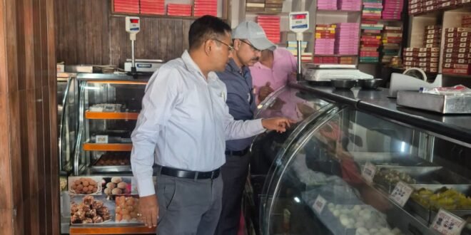 त्योहारी सीजन में खाद्य संरक्षा विभाग का बड़ा अभियान, मिठाइयों से मिड-डे मील तक 32 नमूने जांच को भेजे